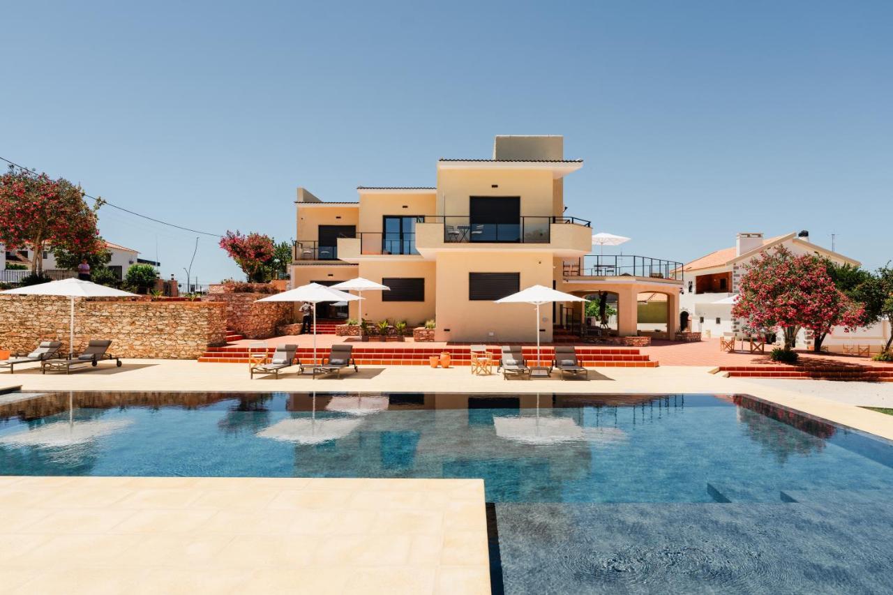 Villa Dos R'S Авис Екстериор снимка