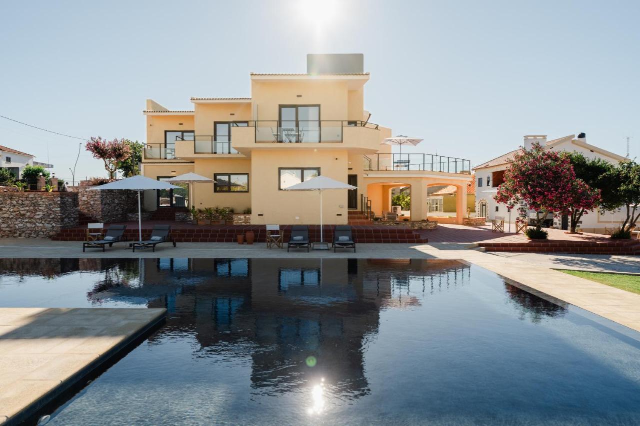 Villa Dos R'S Авис Екстериор снимка