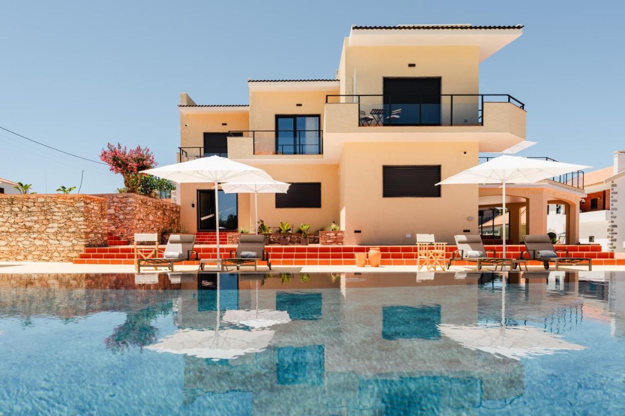 Villa Dos R'S Авис Екстериор снимка