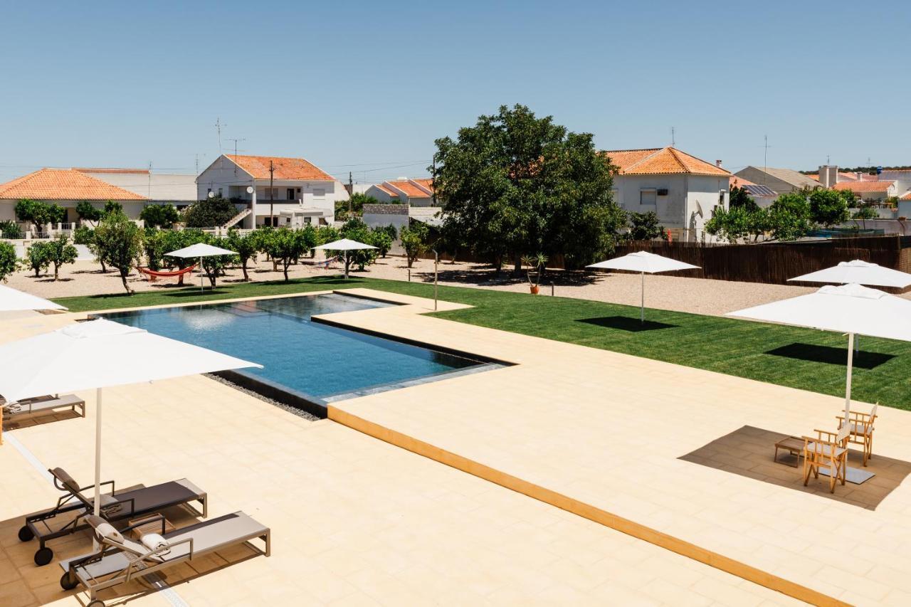 Villa Dos R'S Авис Екстериор снимка