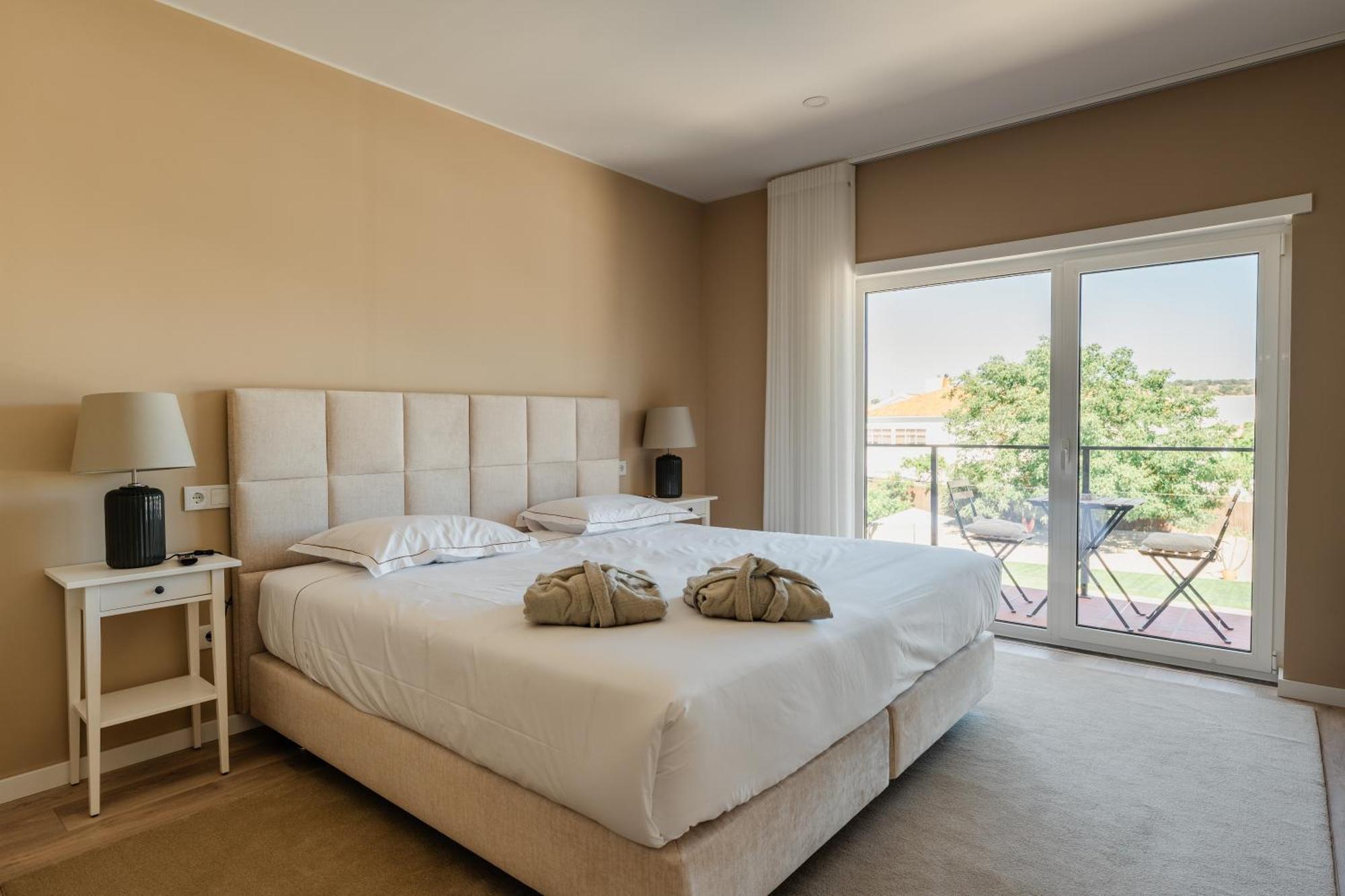 Villa Dos R'S Авис Екстериор снимка